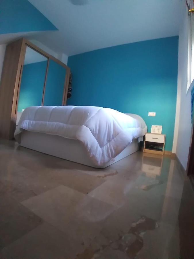 Апартаменты Japi Duplex Люсена Экстерьер фото